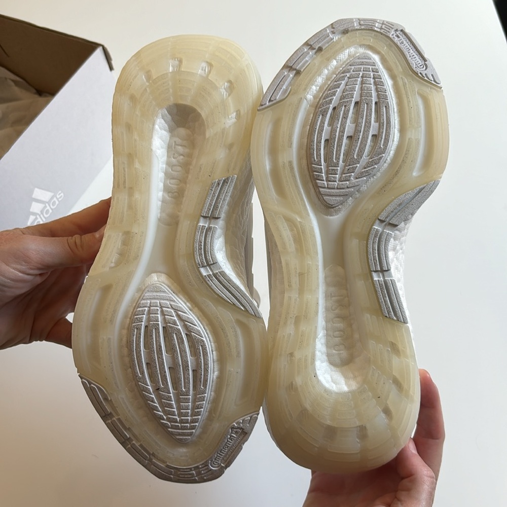 NEW ultraboost women’s white sneakers - Picture 5 of 9